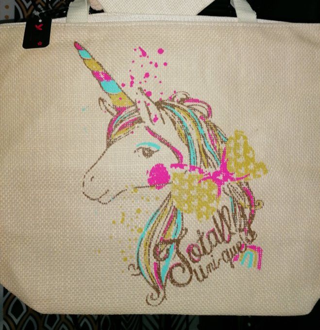 Sac cabas Licorne avec sa pochette assortie.